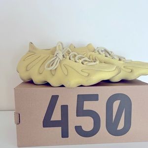 Yeezy 450 yellow used sz 9.5